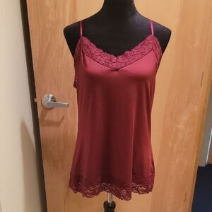 White House Black Market Burgundy Cami Sz XL